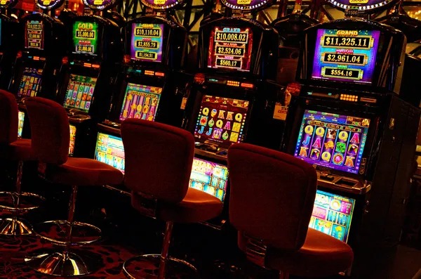 rp8888 alternatif mobile app interface showing slot games and live casino options